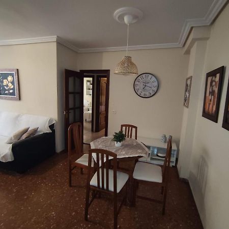 Amplio Piso Junto A Playa Victoria Apartment Cadiz Exterior photo
