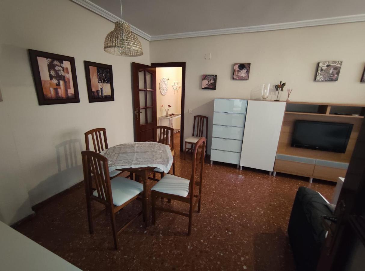 Amplio Piso Junto A Playa Victoria Apartment Cadiz Exterior photo